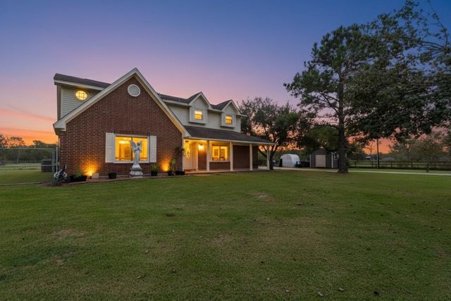 3625 County Road 36, Angleton, TX 77515