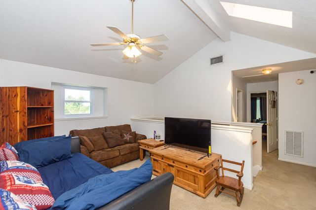 3625 County Road 36, Angleton, TX 77515