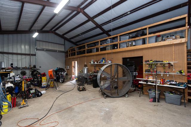 3625 County Road 36, Angleton, TX 77515