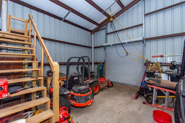 3625 County Road 36, Angleton, TX 77515