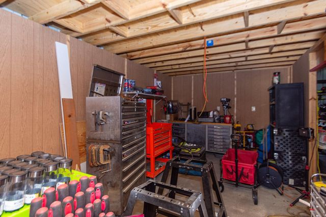 3625 County Road 36, Angleton, TX 77515