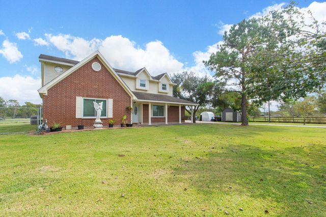 3625 County Road 36, Angleton, TX 77515