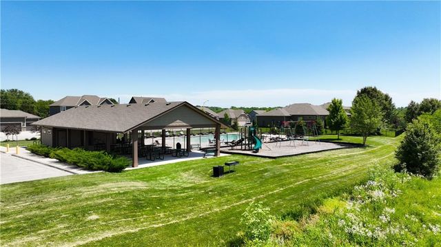 803 Glenn Circle, Raymore, MO 64083