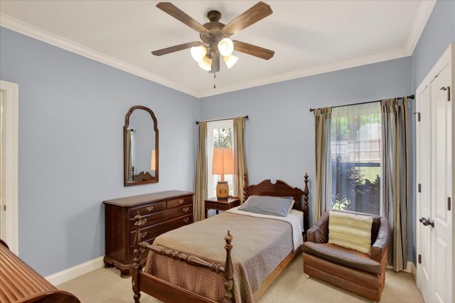 32 Pine Meadow Loop, Hattiesburg, MS 39402