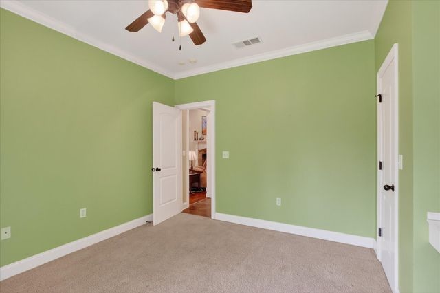 32 Pine Meadow Loop, Hattiesburg, MS 39402