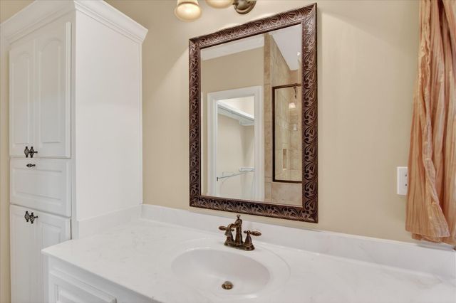 32 Pine Meadow Loop, Hattiesburg, MS 39402