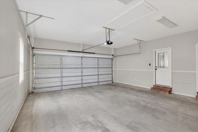 32 Pine Meadow Loop, Hattiesburg, MS 39402
