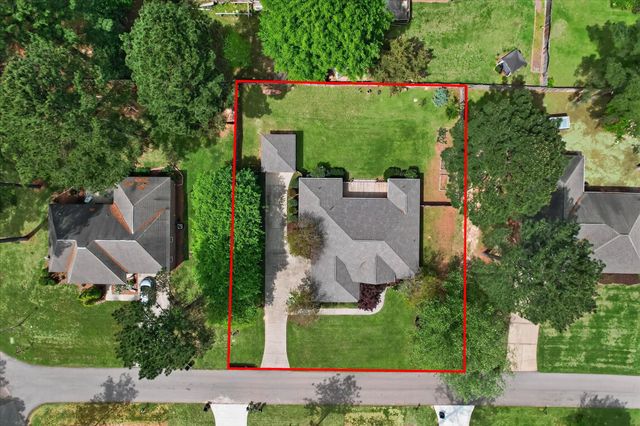 32 Pine Meadow Loop, Hattiesburg, MS 39402