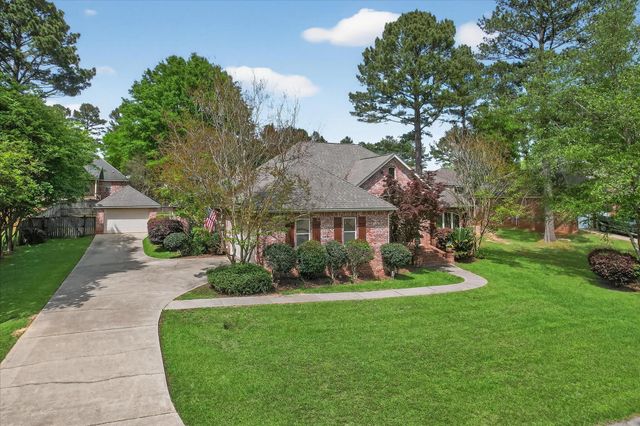 32 Pine Meadow Loop, Hattiesburg, MS 39402