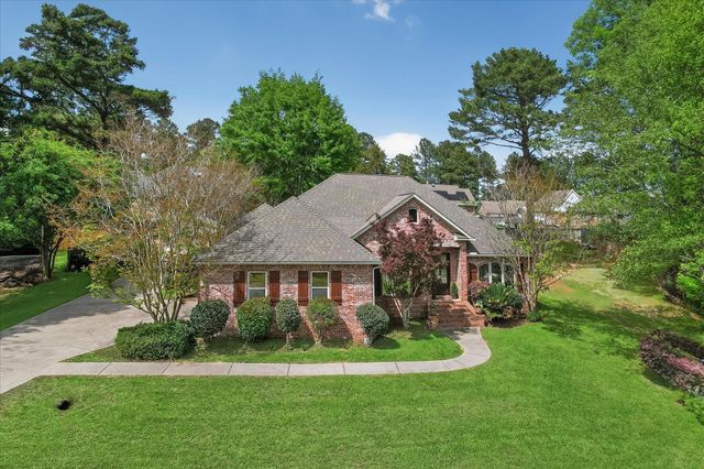 32 Pine Meadow Loop, Hattiesburg, MS 39402