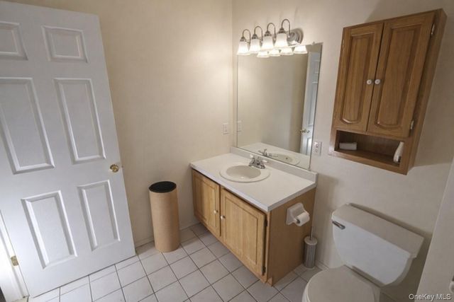 15 Village Cove 15, Warwick, NY 10990