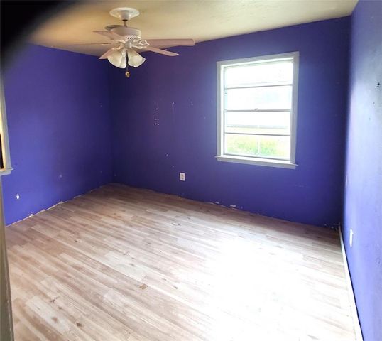 23615 Johnson Avenue, Purcell, OK 73080