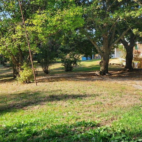 23615 Johnson Avenue, Purcell, OK 73080