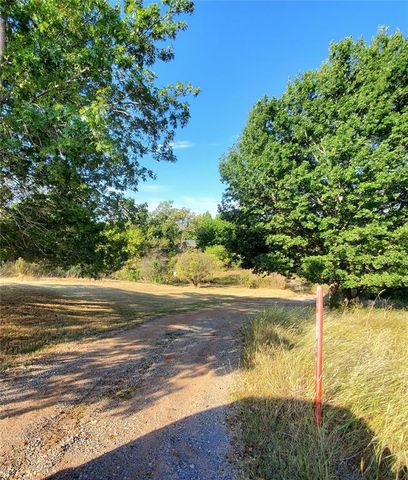 23615 Johnson Avenue, Purcell, OK 73080