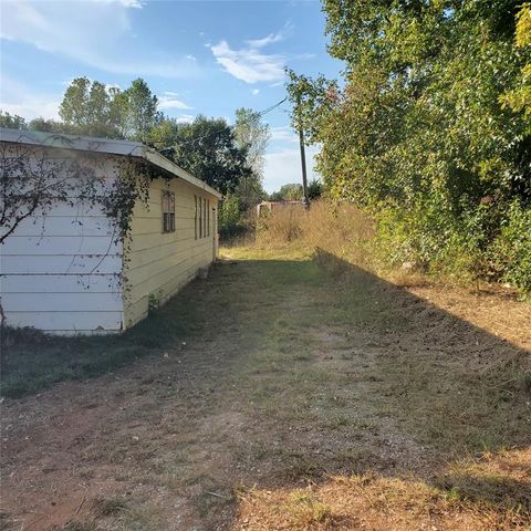 23615 Johnson Avenue, Purcell, OK 73080