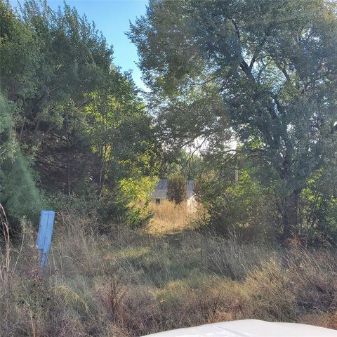 23615 Johnson Avenue, Purcell, OK 73080