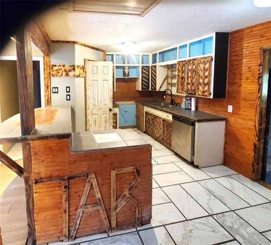 23615 Johnson Avenue, Purcell, OK 73080