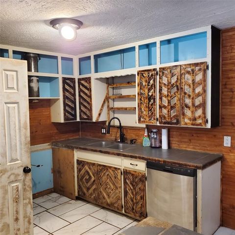 23615 Johnson Avenue, Purcell, OK 73080