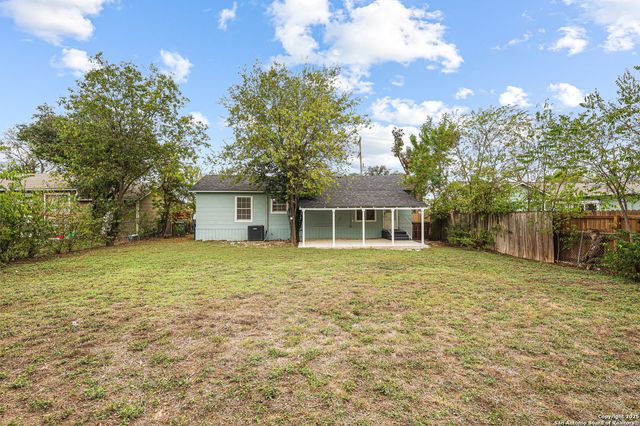 123 Colton, San Antonio, TX 78209