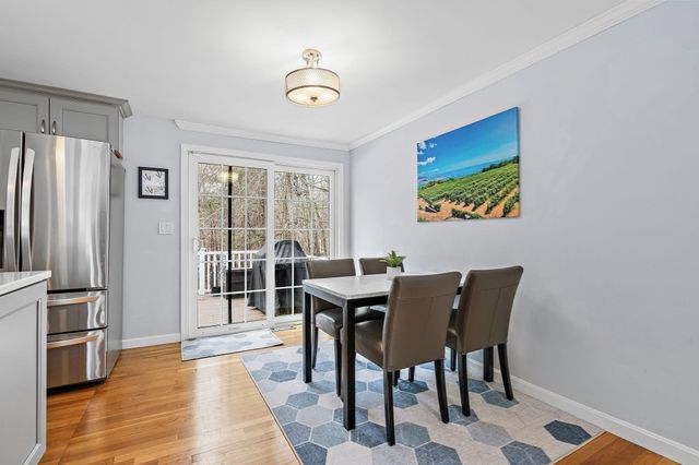 7 Pecos Circle, Chelmsford, MA 01824