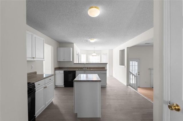 1727 Spring Hill Cove, Lithonia, GA 30058