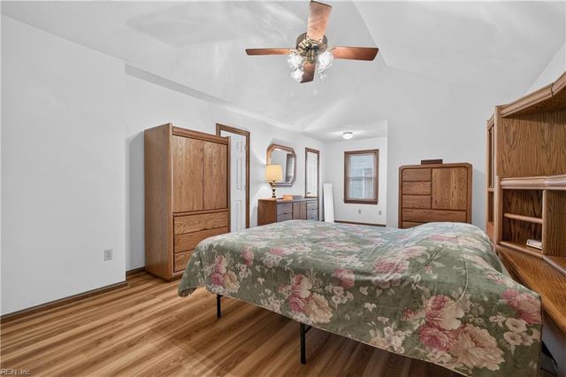 1213 Lakeford PL, Chesapeake, VA 23322
