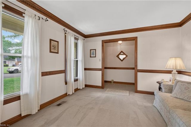 1213 Lakeford PL, Chesapeake, VA 23322
