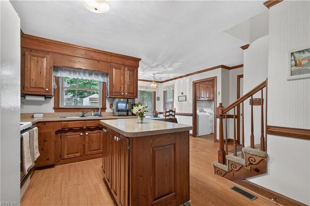 1213 Lakeford PL, Chesapeake, VA 23322