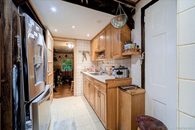 2 Couzines Road, Woodbourne, NY 12788