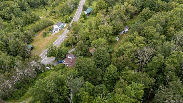 2 Couzines Road, Woodbourne, NY 12788