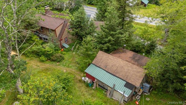 2 Couzines Road, Woodbourne, NY 12788