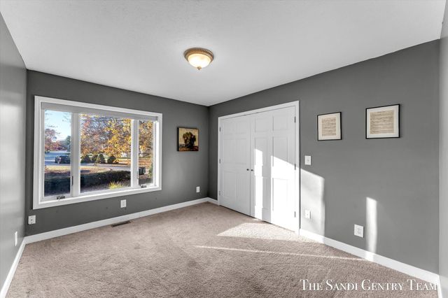 1020 Brookway Court, Norton Shores, MI 49441