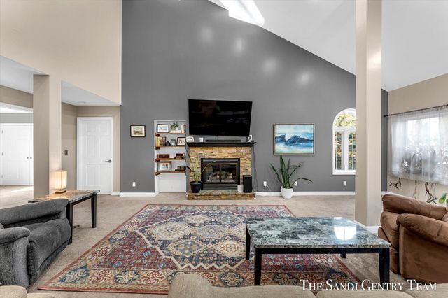 1020 Brookway Court, Norton Shores, MI 49441