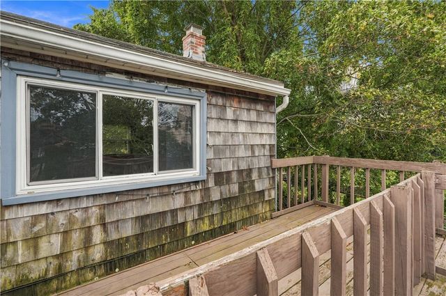 135 Marlborough Street, East Greenwich, RI 02818