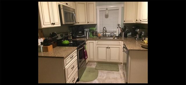 135 Marlborough Street, East Greenwich, RI 02818