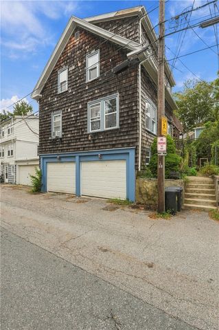 135 Marlborough Street, East Greenwich, RI 02818