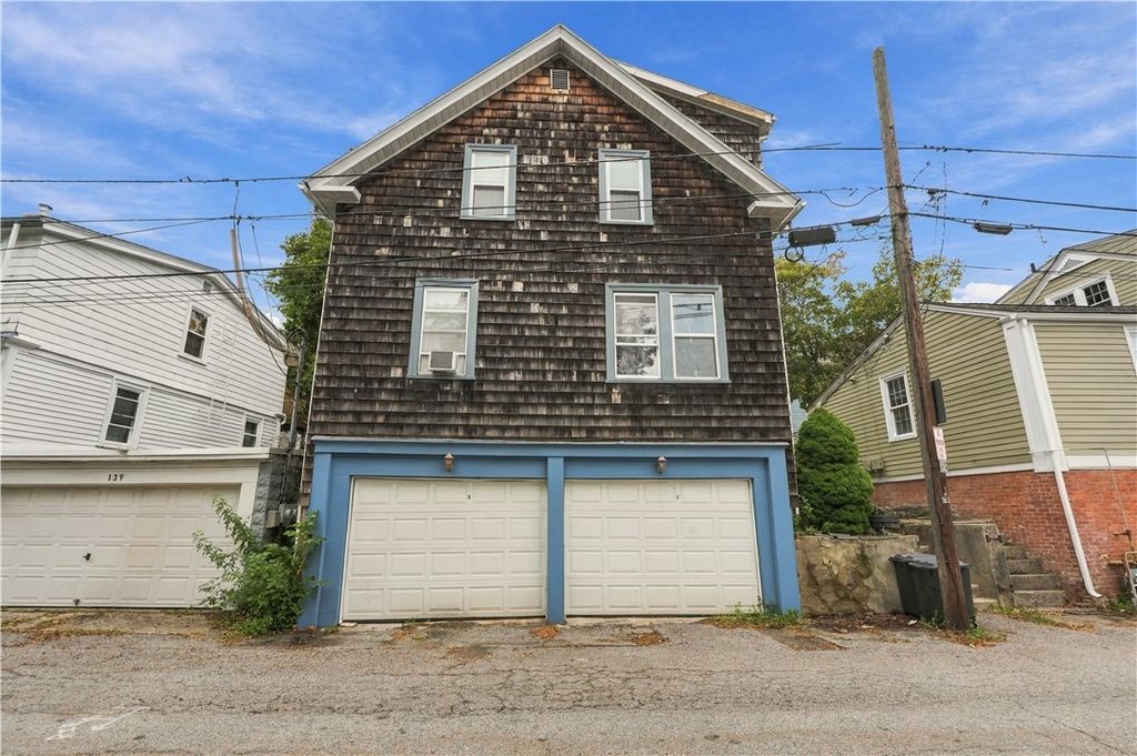 135 Marlborough Street, East Greenwich, RI 02818