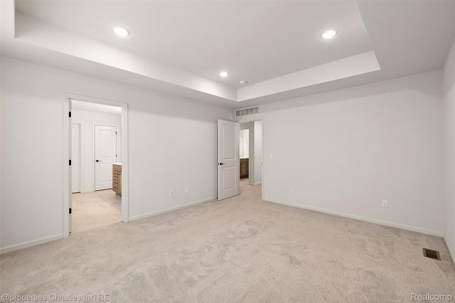 2436 Parkshore Drive, Commerce Charter Township, MI 48382