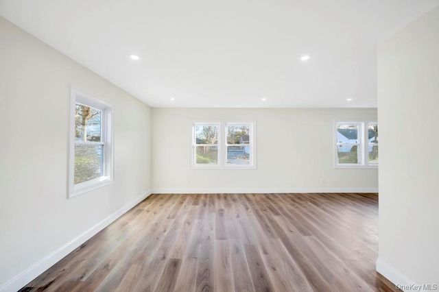 110 Monroe Avenue, Patchogue, NY 11772