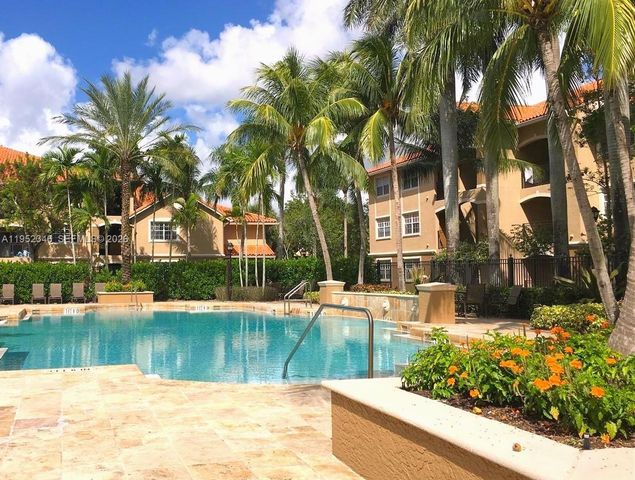 100 SW 117th Ter 2303, Pembroke Pines, FL 33025