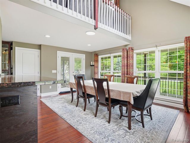 5556 Ormond Road, White Lake, MI 48383