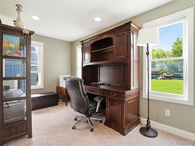 5556 Ormond Road, White Lake, MI 48383