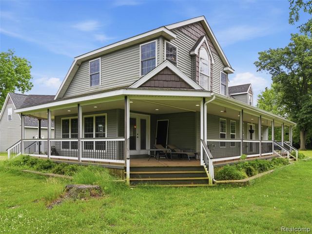 5556 Ormond Road, White Lake, MI 48383