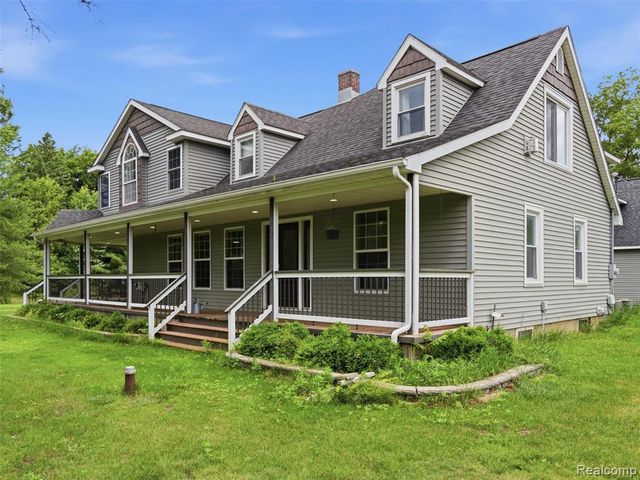 5556 Ormond Road, White Lake, MI 48383