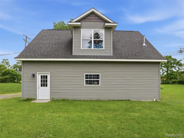 5556 Ormond Road, White Lake, MI 48383