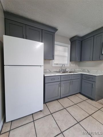 2039 Winona Avenue, Montgomery, AL 36107