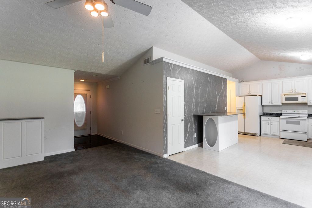 55 Heather Woods Court, Covington, GA 30016 — photo 4