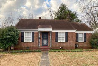 3863 SPOTTSWOOD AVE, Memphis, TN 38111