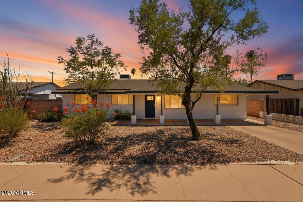 6937 E MORELAND Street, Scottsdale, AZ 85257 — exterior