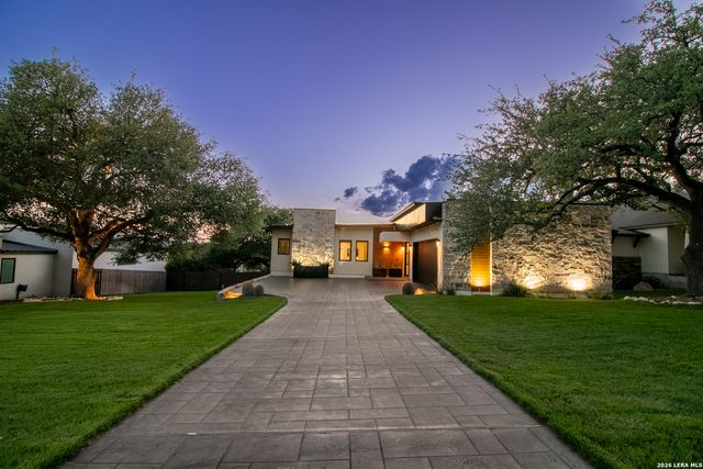 1527 Silent Hollow, San Antonio, TX 78260